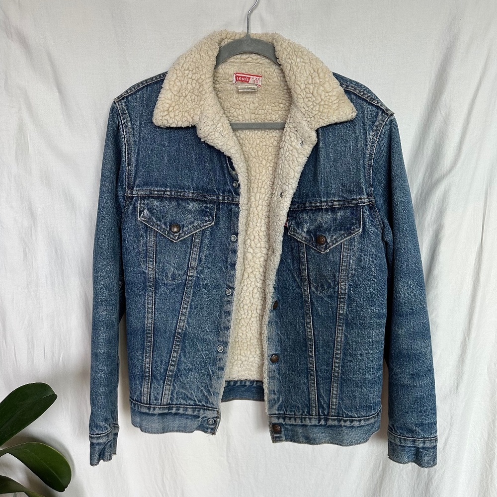 Vintage Levi's Denim Jacket - Mens Size 36